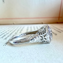 Load image into Gallery viewer, 18K Art Deco Diamond Ring