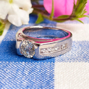 14k White Gold Diamond Ring