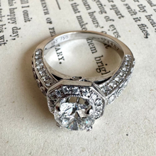 Load image into Gallery viewer, 18K White Gold 1.31ct Diamond Ring