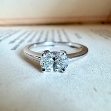 Load image into Gallery viewer, 14K Oval Diamond Solitaire
