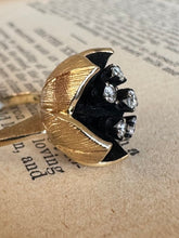 Load image into Gallery viewer, 14K Diamond Crocus Flower Ring