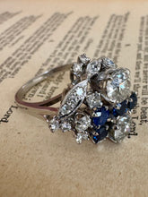 Load image into Gallery viewer, Diamond &amp; Sapphire Cluster RIng