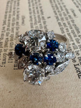 Load image into Gallery viewer, Diamond &amp; Sapphire Cluster RIng