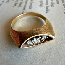 Load image into Gallery viewer, 14K Diamond 3-Stone Ring