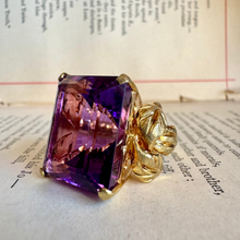 Load image into Gallery viewer, 18K Amethyst Cocktail Ring