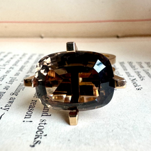 Load image into Gallery viewer, 14K Modernist Smokey Quartz Cocktail Ring