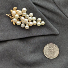 Load image into Gallery viewer, 14k Pearl Brooch