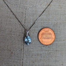 Load image into Gallery viewer, 10k Aquamarine Pendant and Chain