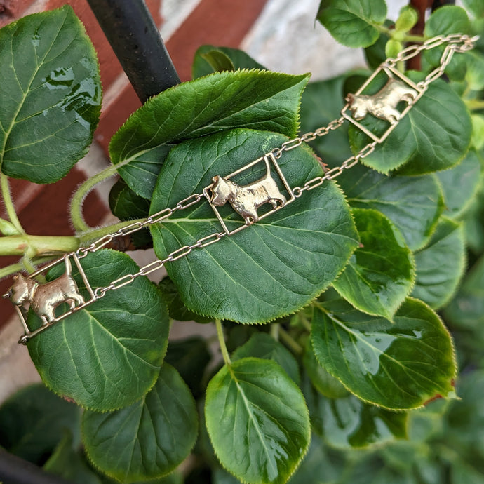 14k Yellow Gold Terrier Bracelet