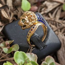 Load image into Gallery viewer, 18k Gold Lion Enamel Ring